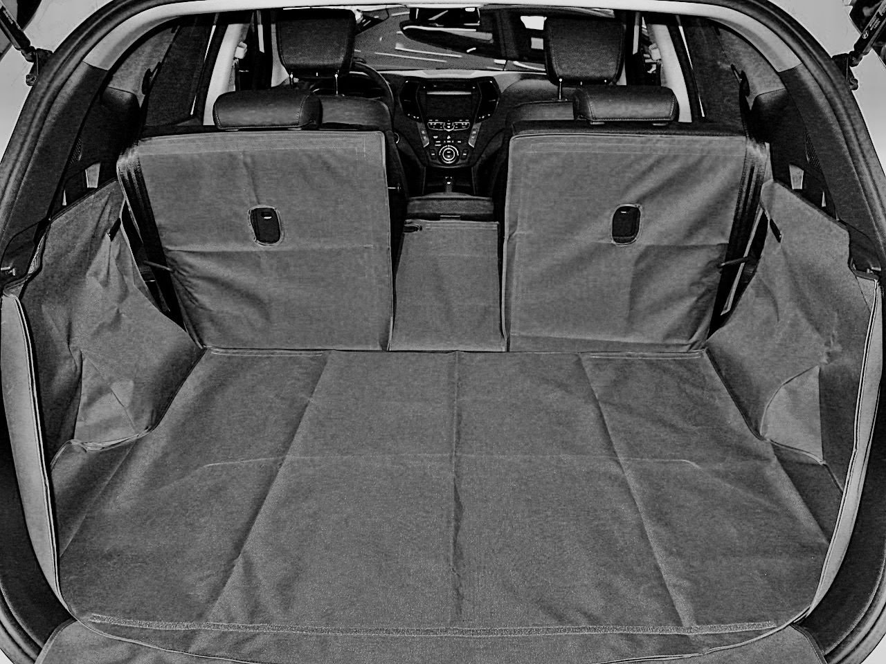 Защитный чехол AUTOSMSTUDIO "Maxi" в багажник автомобиля для Hyundai Santa Fe III DM (5 мест) 2012-2018, черный. Артикул TP-H1SAFE-MAXI-BL