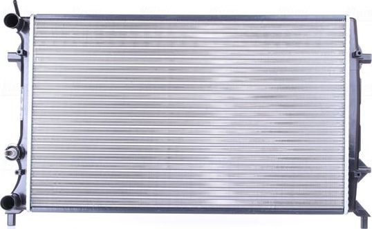 Радиатор охлаждения двигателя Nissens для Volkswagen New Beetle II (A5) 2011-2019. Артикул 65296