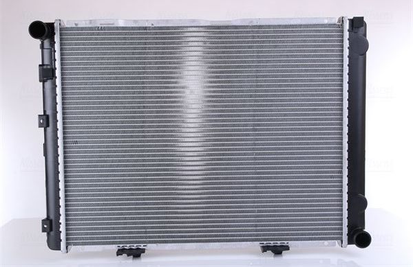 Радиатор охлаждения двигателя Nissens. Артикул 62731A