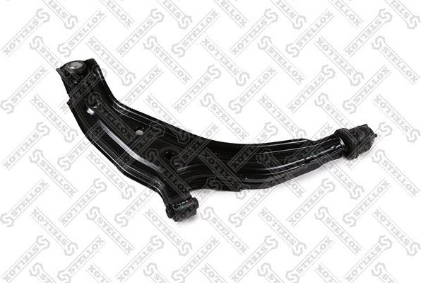Поперечный рычаг передней подвески Stellox левый для Nissan Micra K11 1998-2003. Артикул 57-02357-SX