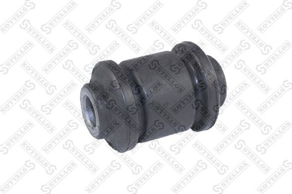 Сайлентблок переднего рычага подвески Stellox. Артикул 71-11112-SX