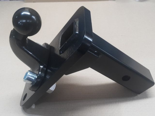 Шаровый узел Baltex (под квадратное отверстие 50х50) с фланцевым шаром тип F с понижением. Артикул 000-016