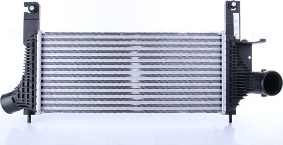 Интеркулер Nissens для Nissan Pathfinder R51 2010-2014. Артикул 961593