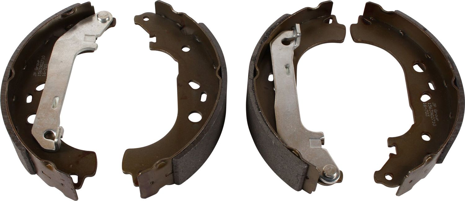 Тормозные колодки JP Group. Артикул 1563902710