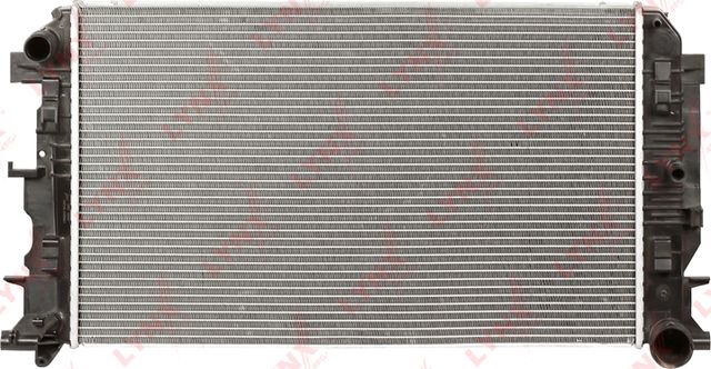 Радиатор охлаждения двигателя LYNXauto для Mercedes-Benz Sprinter 906 2006-2026. Артикул RB-2873