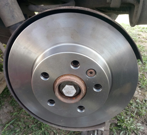 Тормозной диск Miles задний для Volkswagen Transporter T3 1982-1992. Артикул K010417