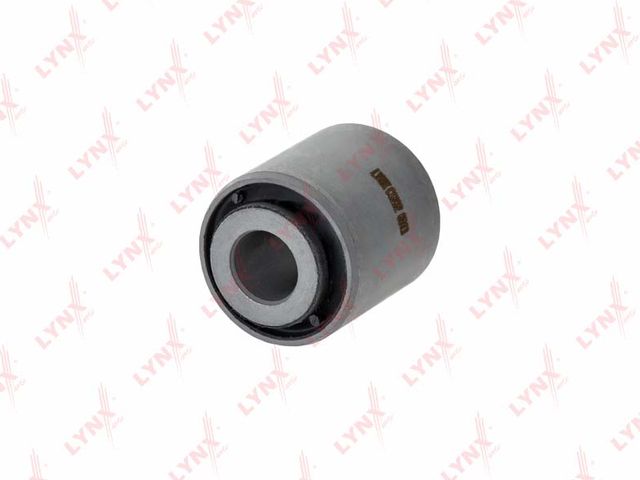 Втулка стабилизатора LYNXauto. Артикул C9202