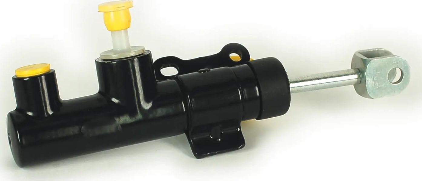 Цилиндр сцепления главный Brembo (алюминий). Артикул C 71 001