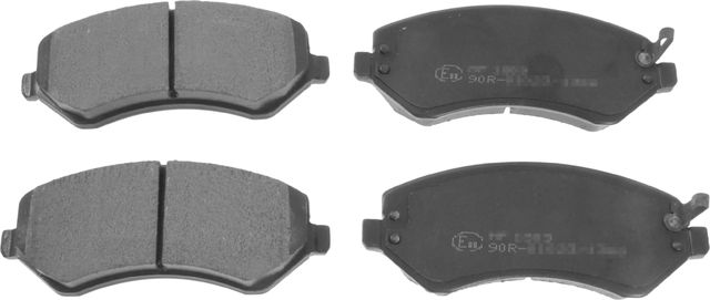 Тормозные колодки Blue Print передние для Jeep Cherokee III (KJ) 2001-2008. Артикул ADA104223