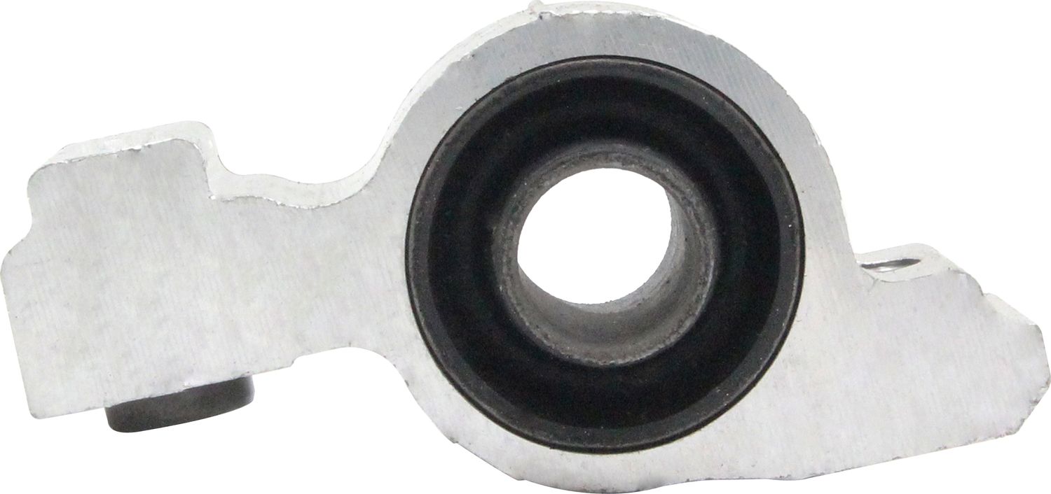 Сайлентблок переднего рычага подвески CTR. Артикул GV0941