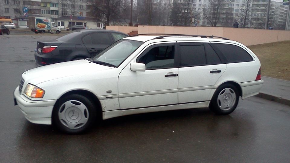 Дефлекторы Heko для окон Mercedes-Benz C-Класс S202 универсал 1996-2000. Артикул 23256