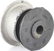 Сайлентблок переднего рычага подвески BSG. Артикул BSG 90-700-127