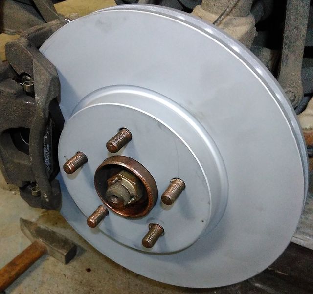 Тормозной диск Zimmermann Coat Z. Артикул 250.1344.20