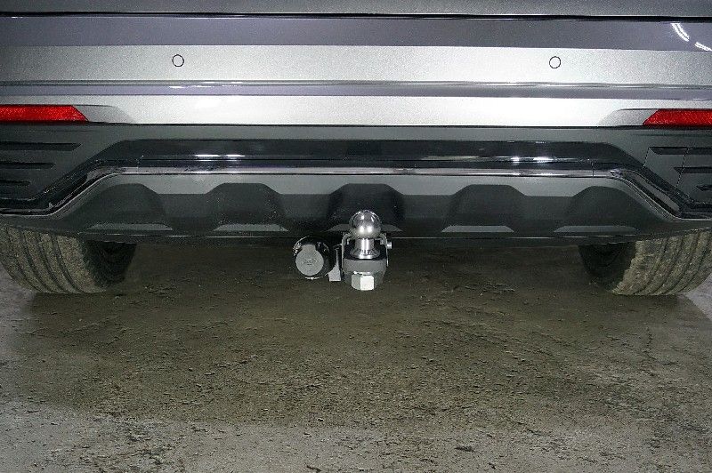 Фаркоп ТСС под американский квадрат для Geely Monjaro 2022-2026. Артикул TCU00354