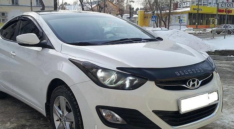 Дефлектор Vip-Tuning для капота Hyundai Elantra V 2010-2016 (короткий). Артикул HYD25