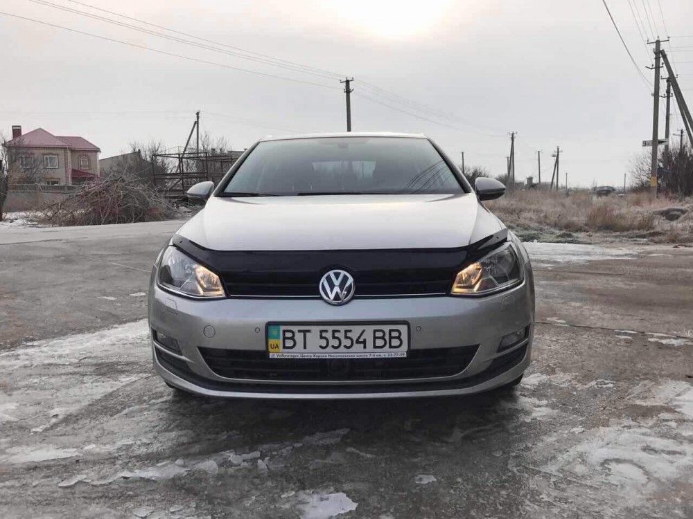Дефлектор SIM для капота Volkswagen Golf VII хэтчбек 2012-2020. Артикул SVOGOL1312