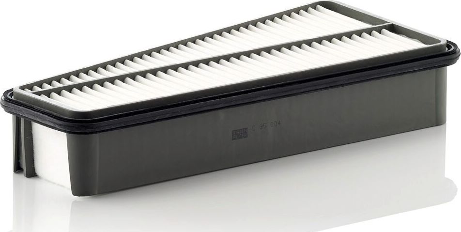 Воздушный фильтр Mann-Filter. Артикул C 35 004