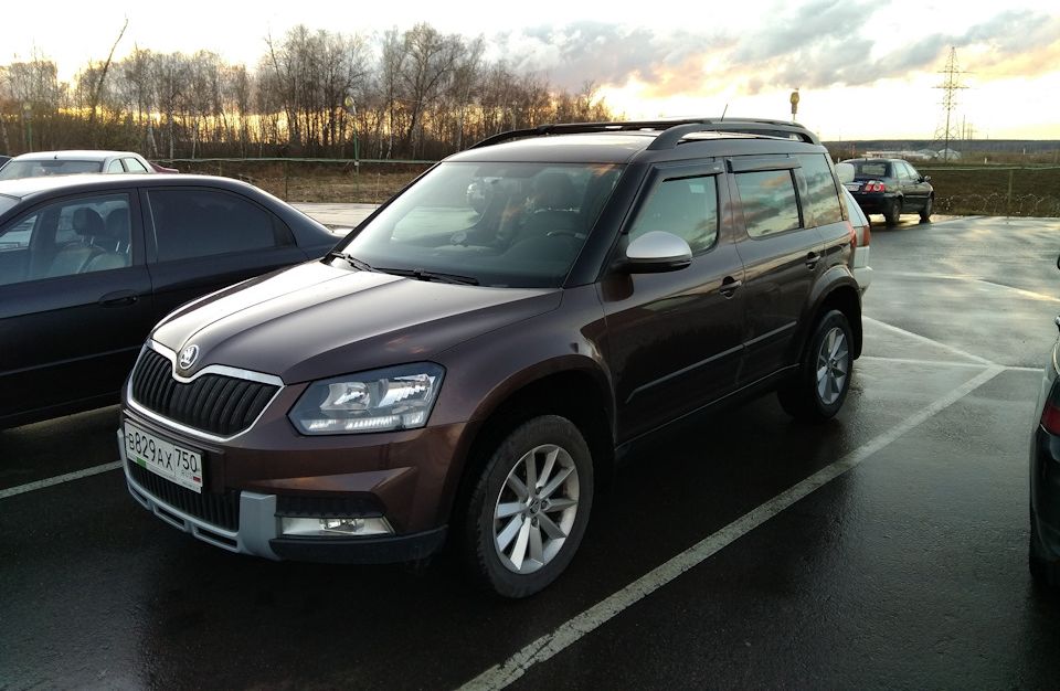 Дефлекторы V-Star для окон Skoda Yeti 2009-2026. Артикул D03158