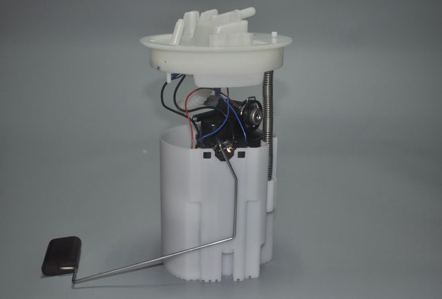 ТОПЛИВНЫЙ БЕНЗОНАСОС В СБОРЕ FORD C-MAX II 1.6 ECOBOOST C-MAX II 1.6 E (Achr). Артикул EFM1201702