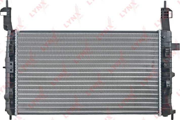 Радиатор охлаждения двигателя LYNXauto. Артикул RM-2670