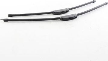 Щетка стеклоочистителя (дворник) BSG для Toyota Venza I 2008-2016. Артикул BSG 30-992-032