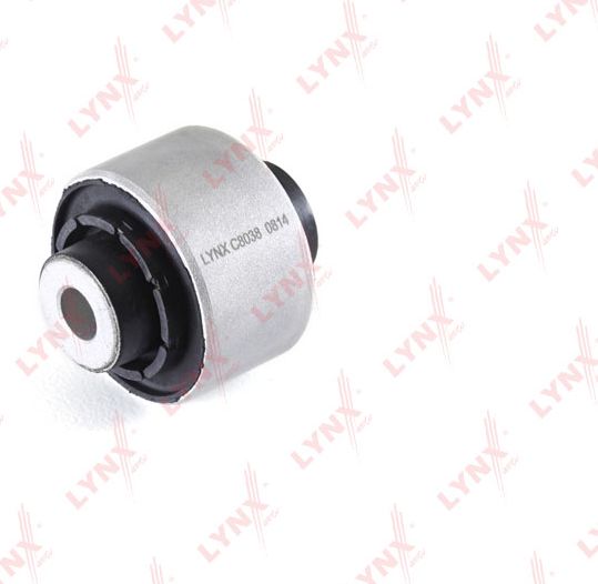 Сайлентблок переднего рычага подвески LYNXauto. Артикул C8038