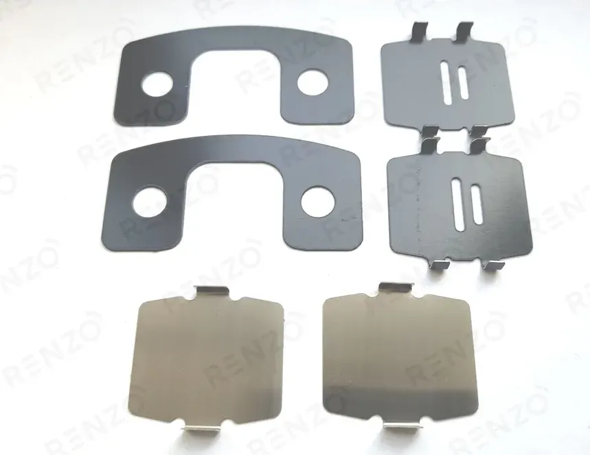 Комплект противоскрипных пластин (Renzo). Артикул BSS029