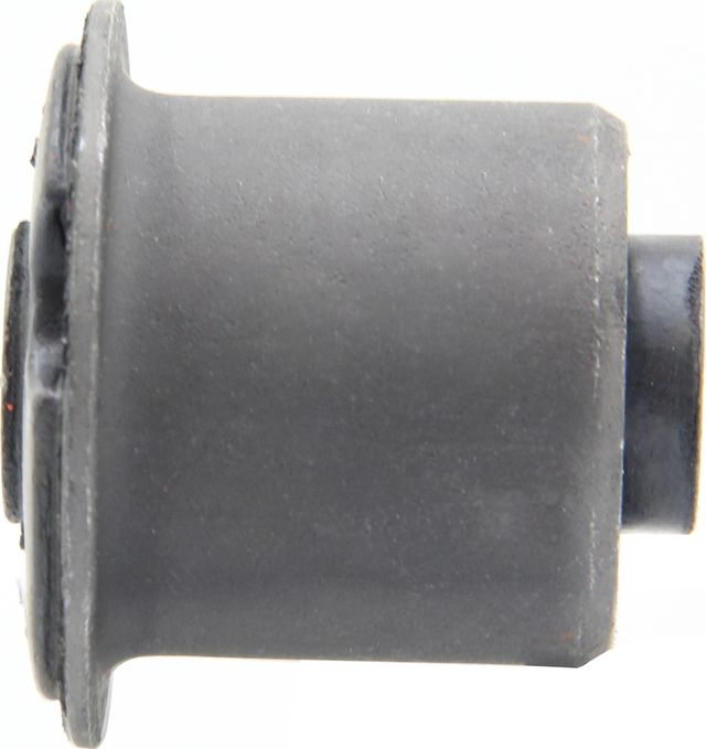 Сайлентблок переднего рычага подвески CTR нижний для Peugeot 205 1987-1998. Артикул GV0822