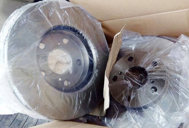 Тормозной диск Bosch. Артикул 0 986 479 R58