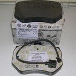 Тормозные колодки VAG передние для Audi Q7 I (4L) 2006-2015. Артикул 4L0698151B