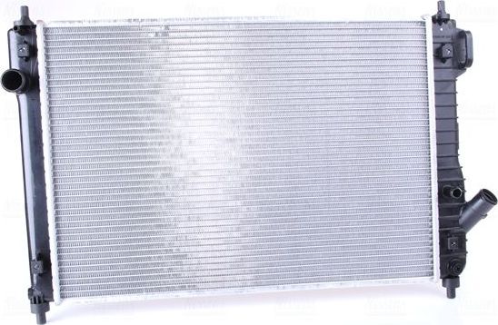 Радиатор охлаждения двигателя Nissens. Артикул 61687