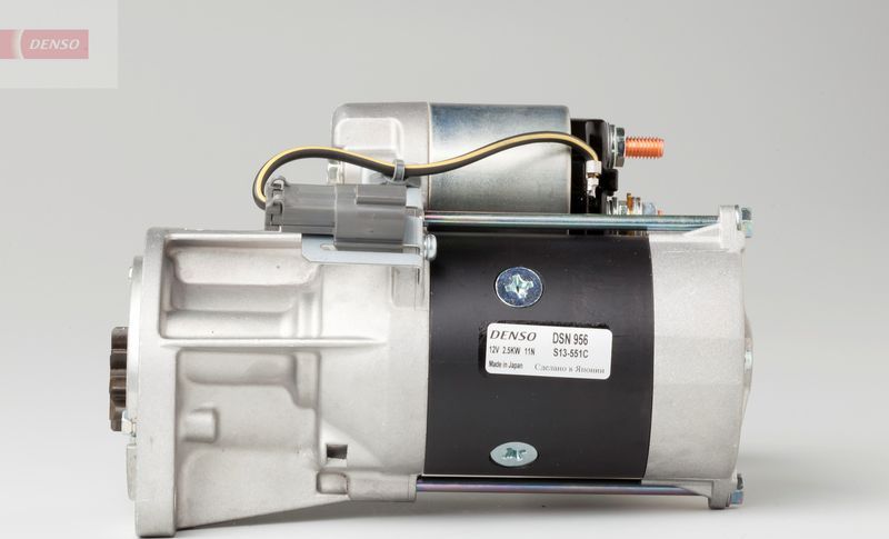 Стартер Denso. Артикул DSN956