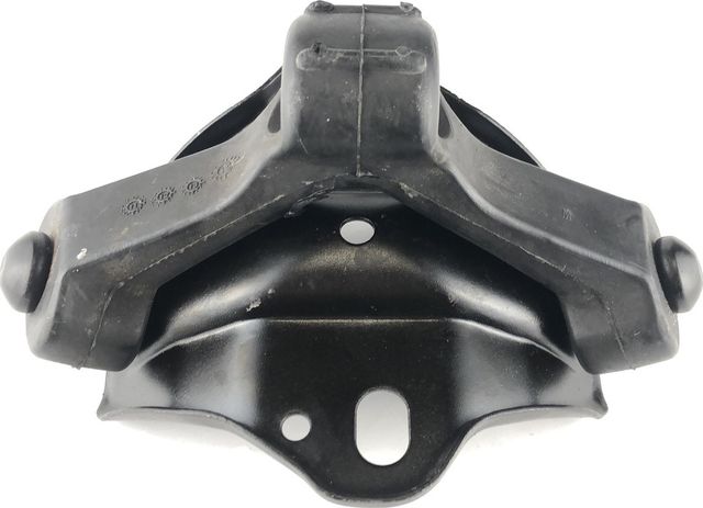 Крепление глушителя Jikiu. Артикул EP33005