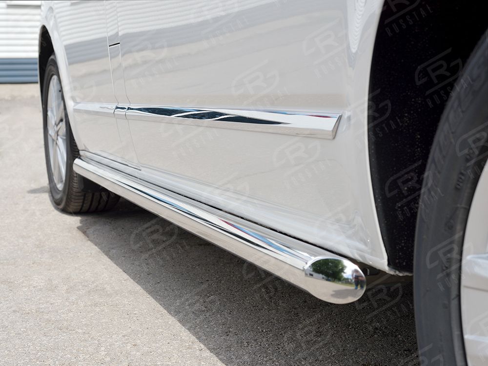 Защита порогов RusStal труба d63 левый (Вариант 1) для Volkswagen Multivan T6 (короткая база) 2015-2026. Артикул VCTT-0023141