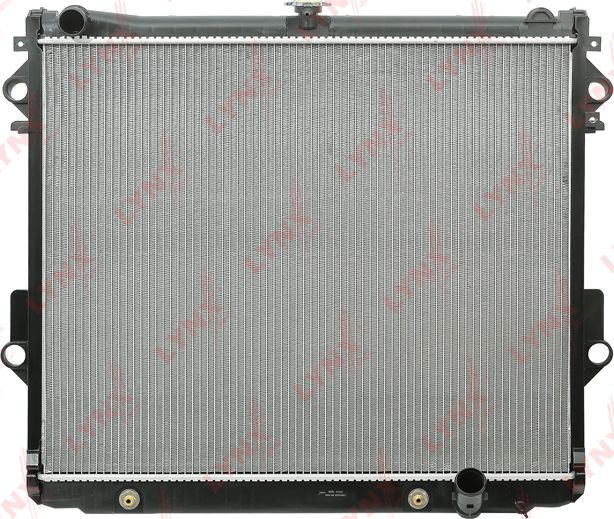 Радиатор охлаждения двигателя LYNXauto для Lexus LX 570 2007-2021. Артикул RB-1969