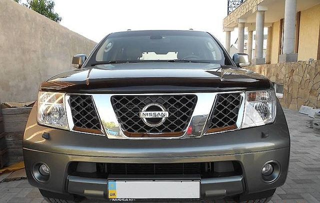 Дефлектор SIM для капота Nissan Pathfinder R51 2004-2009. Артикул SNIPAT0412