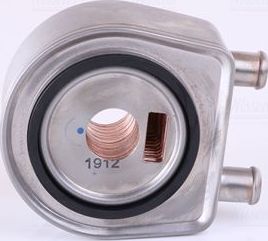 Радиатор масляный (маслоохладитель) для двигателя Nissens (сталь). Артикул 90774