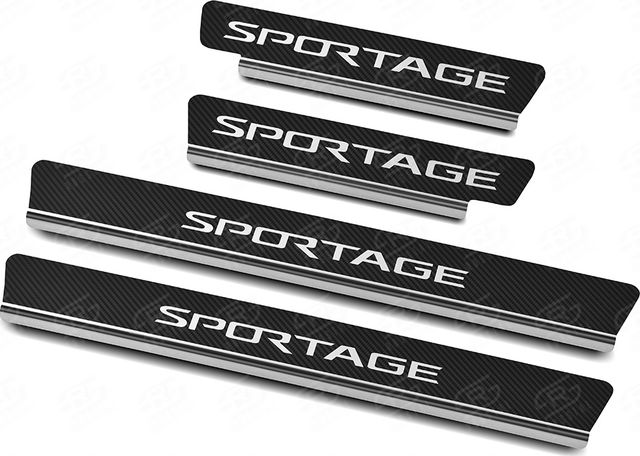 Накладки RusStal на пороги (лист нерж. карбон с надписью) для Kia Sportage V 2021-2026. Артикул KISP21-06