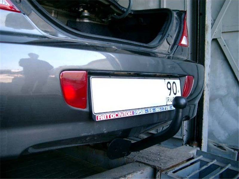 Фаркоп Трейлер для Kia Spectra седан 2004-2011. Артикул 7320