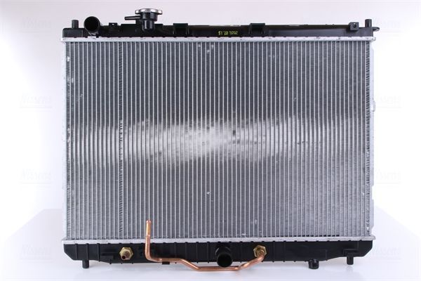 Радиатор охлаждения двигателя Nissens. Артикул 666219