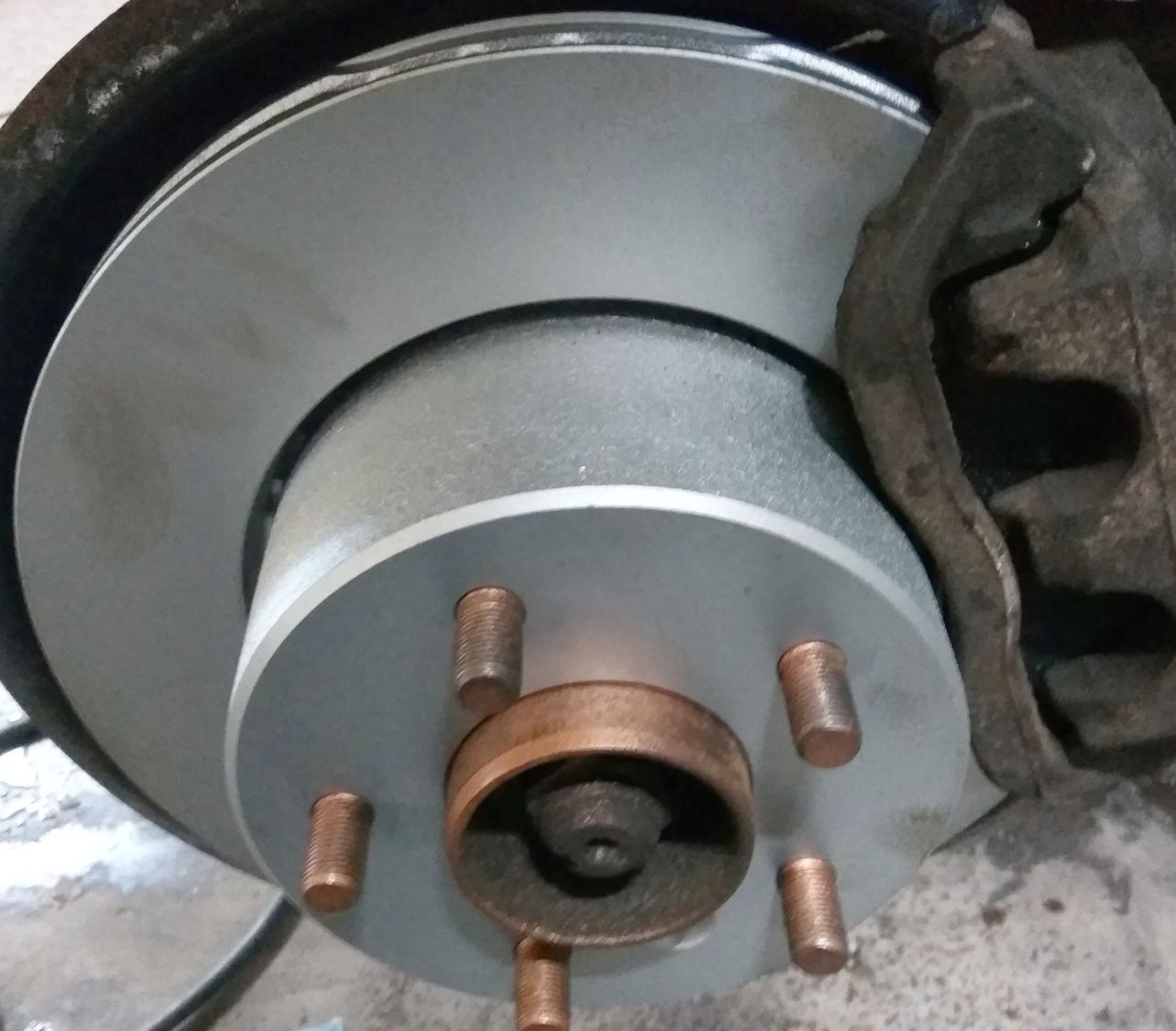 Тормозной диск Bosch. Артикул 0 986 479 146