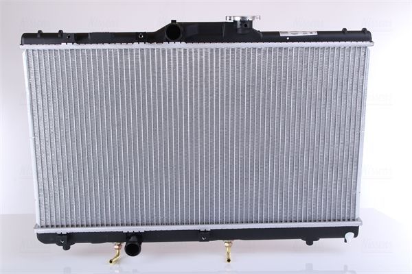 Радиатор охлаждения двигателя Nissens ** FIRST FIT ** для Toyota Corolla E110 1997-2000. Артикул 64868A