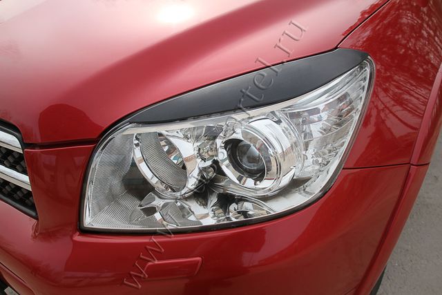 Накладки Русская Артель на передние фары (реснички) для Toyota RAV4 III 2005-2010. Артикул RETR4-012600