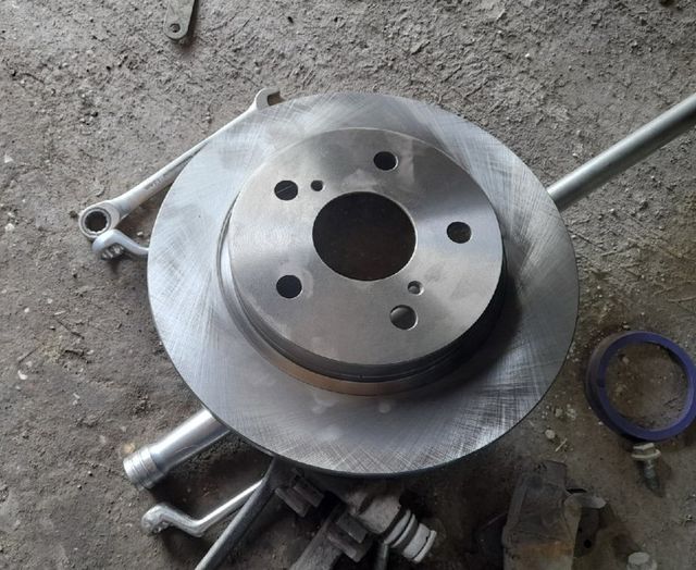 Тормозной диск Sangsin Hi-Q задний для Toyota Auris II 2012-2018. Артикул SD4615