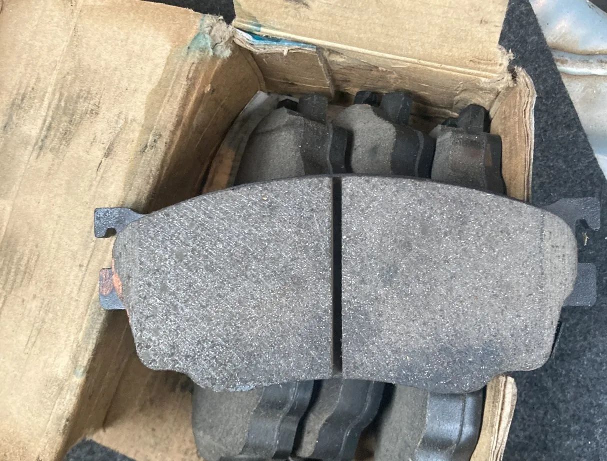 Тормозные колодки Sangsin Hi-Q. Артикул SP1529