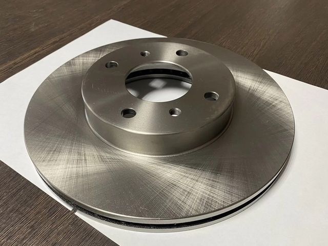 Тормозной диск Sangsin Hi-Q передний для Nissan Almera N16 2000-2006. Артикул SD4231