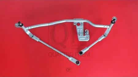 Трапеция стеклоочистителя без мотора (Quattro Freni). Артикул qf01n00013
