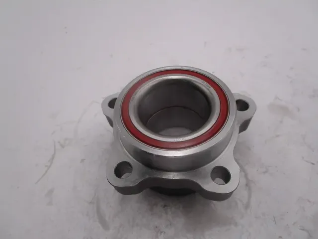 Ступица переднего колеса с подшипником FORD TRANSIT 04.2006- (Deqst) Deqst. Артикул 107086