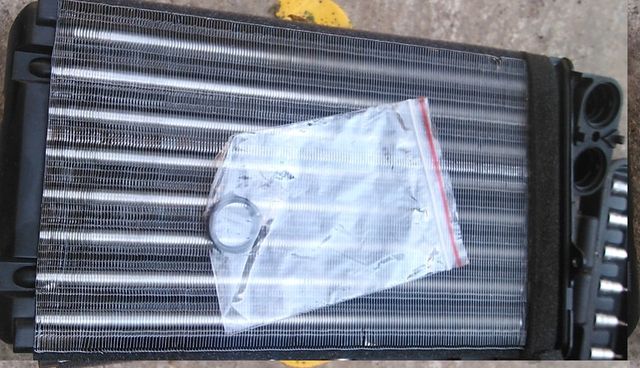 Радиатор отопителя (печки) AVA для Peugeot 406 I 1998-2004. Артикул PEA6240