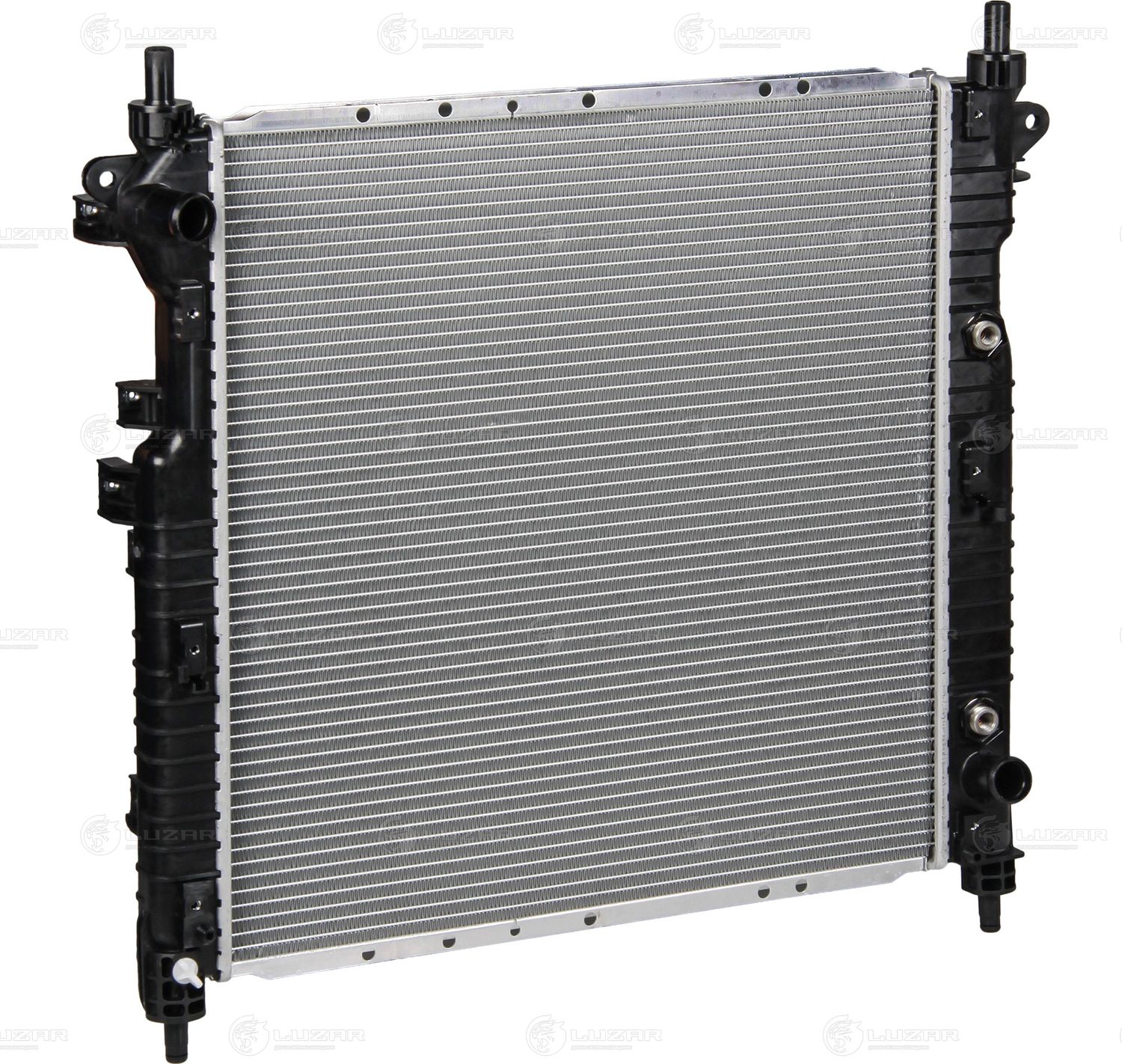Радиатор охлаждения двигателя Luzar. Артикул LRc 17151
